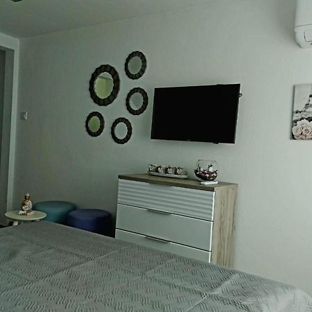Lucic Guesthouse Цетине Экстерьер фото