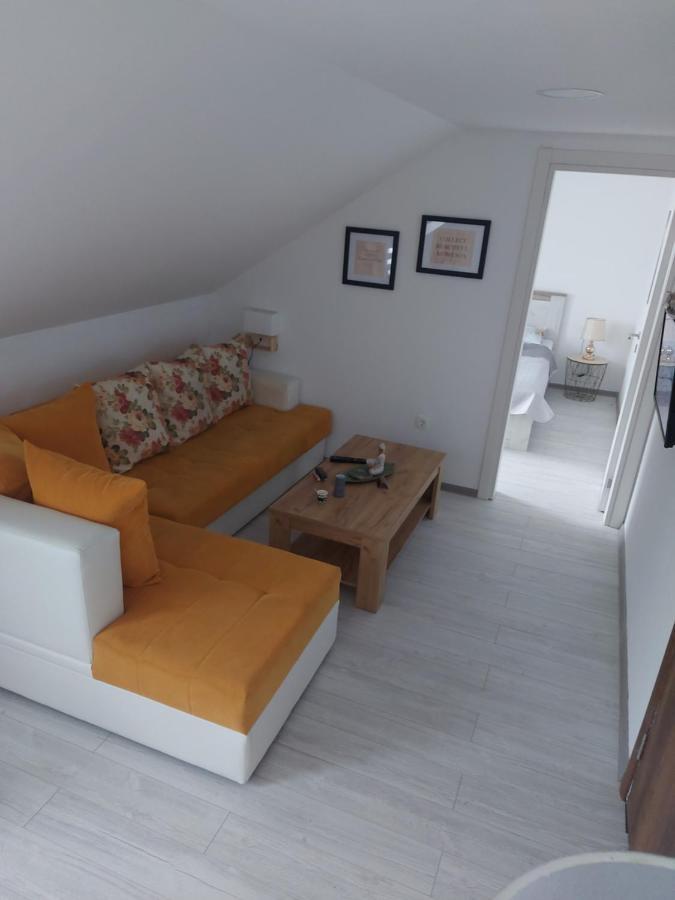 Lucic Guesthouse Цетине Экстерьер фото